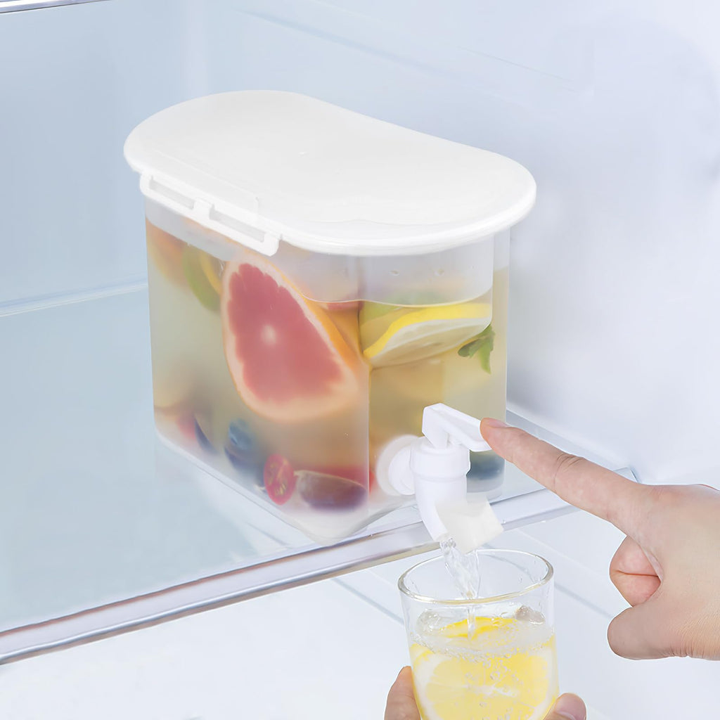 Large-capacity Heat-resistant Pp Cold Water Jug with Faucet M270