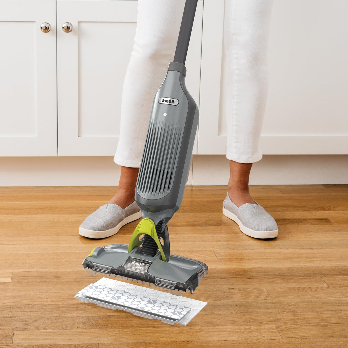 Cordless Vacuum & Spray Mop G5363