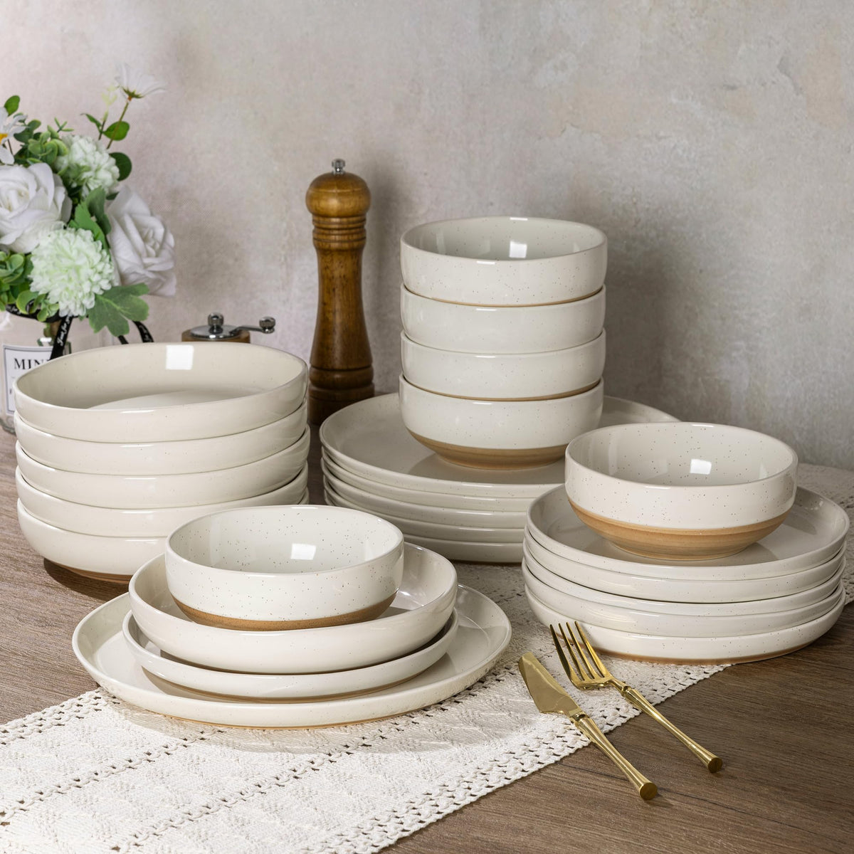 8.75'' Ceramic Stoneware Bowls Set of 4 D976